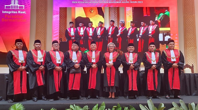 Pengadilan Negeri Bangkinang Kelas IB Menghadiri Laporan Tahunan Mahkamah Agung Republik Indonesia Tahun 2023